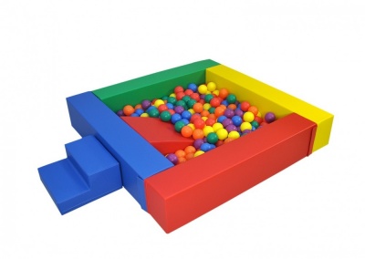 IGLU ball pool with crawl and slide